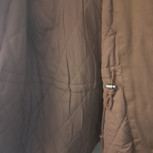 Garage Winter Jacket - Picture 16 of 16